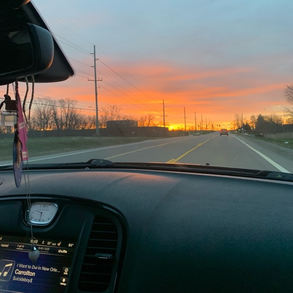 Meet your Posher, Meghan - Picture 6 of 16